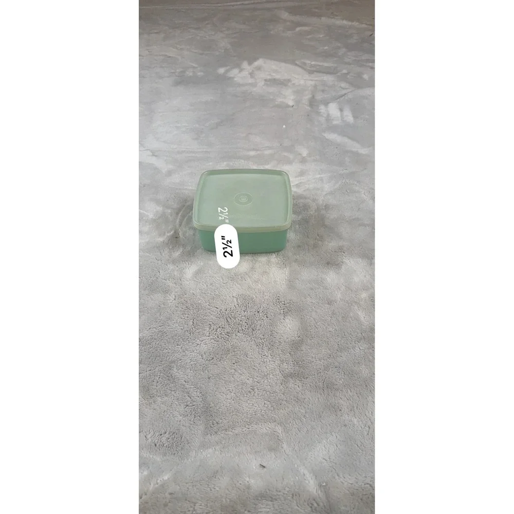 Vintage Tupperware Seafoam Green Square Bowl with Lid 511-7 Made in USA 5.5 Inch